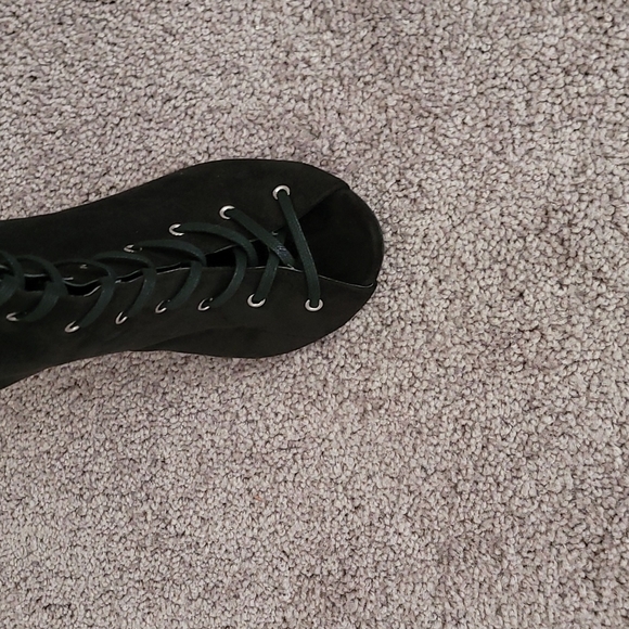 Zigi Girl Thigh High Boot - Picture 4 of 8